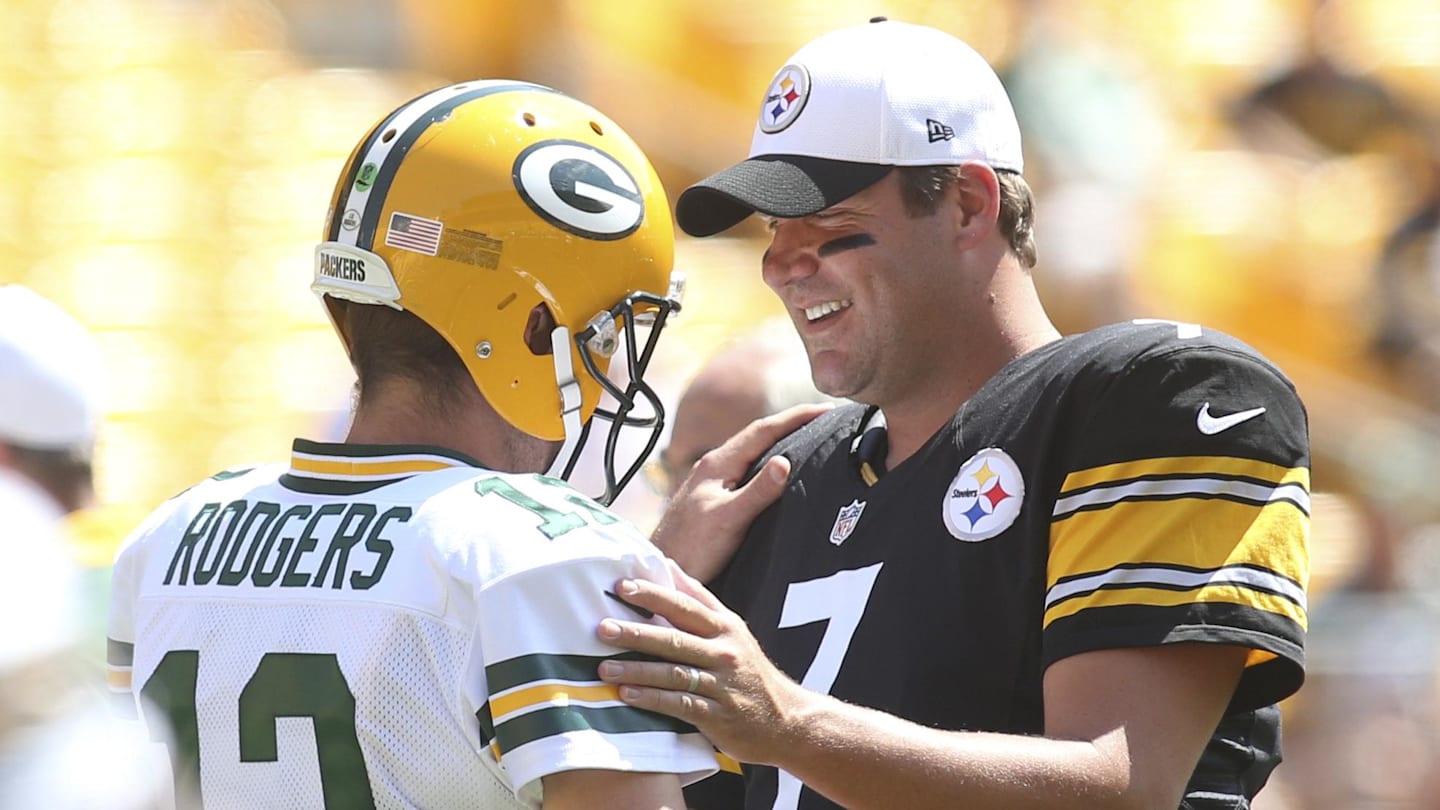 Aaron Rodgers vs. Ben Roethlisberger: Comparing rookie cards of two NFL legends