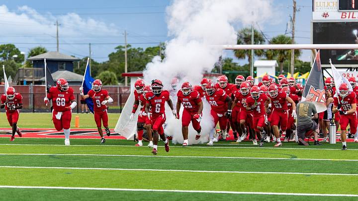 The Vero Beach football team (FL) during the 2025 season. The Fighting Indians went 14-1 and reached the state championship game for the first time in 44 years last season. The Vero Beach football team (FL) during the 2025 season. The Fighting Indians went 14-1 and reached the state championship game for the first time in 44 years last season.
