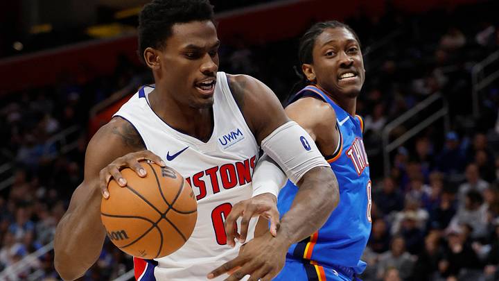 Jan 28, 2024; Detroit, Michigan, USA; Detroit Pistons center Jalen Duren (0) is defended by Oklahoma City Thunder forward Jalen Williams (8) in the second half at Little Caesars Arena. Mandatory Credit: Rick Osentoski-USA TODAY Sports Jan 28, 2024; Detroit, Michigan, USA; Detroit Pistons center Jalen Duren (0) is defended by Oklahoma City Thunder forward Jalen Williams (8) in the second half at Little Caesars Arena. Mandatory Credit: Rick Osentoski-USA TODAY Sports
