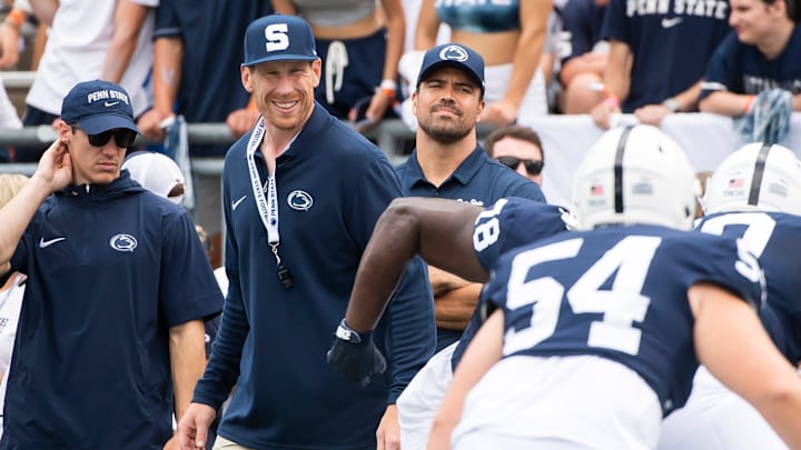 Penn State offensive line coach Phil Trautwein