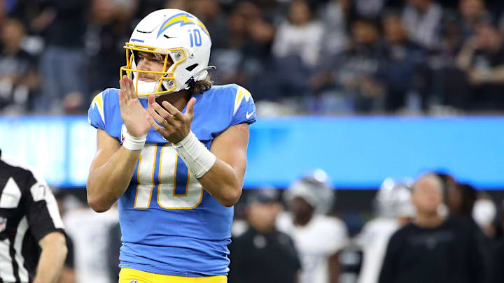 Las Vegas Raiders v Los Angeles Chargers