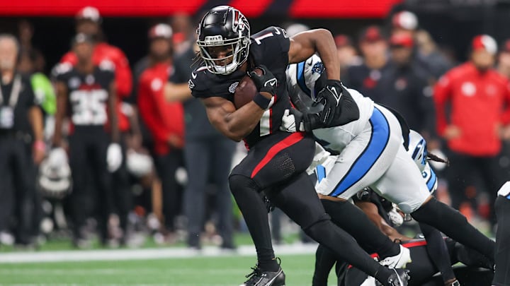 Sep 10, 2023; Atlanta, Georgia, USA; Atlanta Falcons running back Bijan Robinson (7) runs the ball