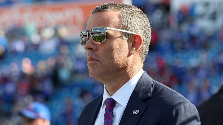 Miami Dolphins v Buffalo Bills