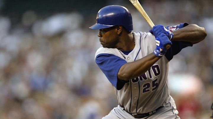 Carlos Delgado bats Carlos Delgado bats