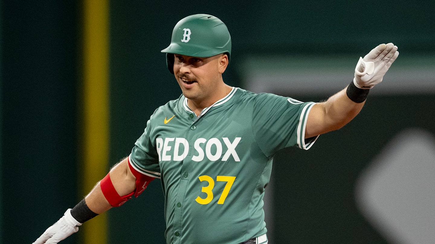 Former failed Nationals trade acquisition non-tendered by new team in roster crunch