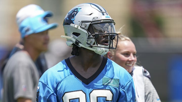 Jun 11, 2025; Charlotte, NC, USA; Carolina Panthers cornerback Chau Smith-Wade (26) during minicamp at Bank of America Stadium. Mandatory Credit: Jim Dedmon-Imagn Images Jun 11, 2025; Charlotte, NC, USA; Carolina Panthers cornerback Chau Smith-Wade (26) during minicamp at Bank of America Stadium. Mandatory Credit: Jim Dedmon-Imagn Images
