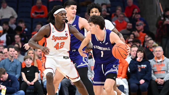 Syracuse basketball will open ACC play on Wednesday afternoon against Clemson at home. Here are the latest betting odds.