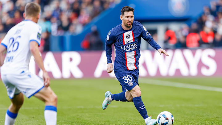 Lionel Messi va bientôt reprendre avec le PSG