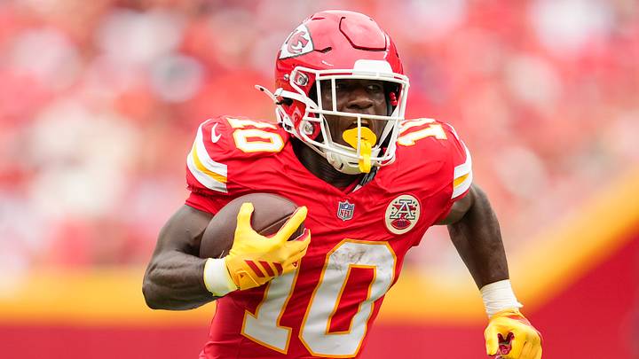 Aug 15, 2026; Kansas City, Missouri, USA; Kansas City Chiefs running back Emmett Johnson (10) runs the ball during the first half against the Los Angeles Rams at Arrowhead Stadium. Aug 15, 2026; Kansas City, Missouri, USA; Kansas City Chiefs running back Emmett Johnson (10) runs the ball during the first half against the Los Angeles Rams at Arrowhead Stadium.