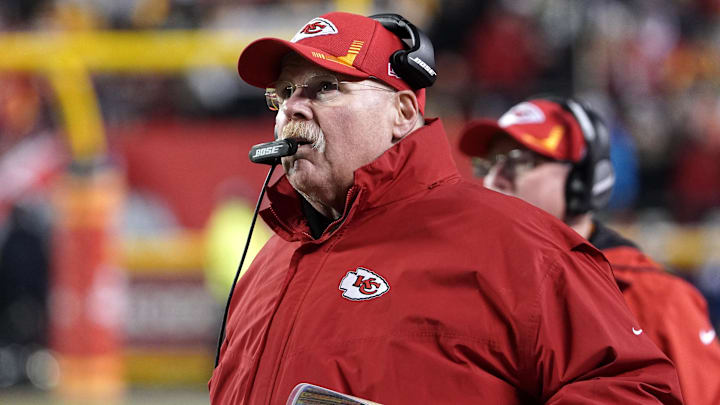 Jan 16, 2022; Kansas City, Missouri, USA; Kansas City Chiefs head coach Andy Reid looks on during the first half against the Pittsburgh Steelers in an AFC Wild Card playoff football game at GEHA Field at Arrowhead Stadium. Mandatory Credit: Denny Medley-Imagn Images Jan 16, 2022; Kansas City, Missouri, USA; Kansas City Chiefs head coach Andy Reid looks on during the first half against the Pittsburgh Steelers in an AFC Wild Card playoff football game at GEHA Field at Arrowhead Stadium. Mandatory Credit: Denny Medley-Imagn Images