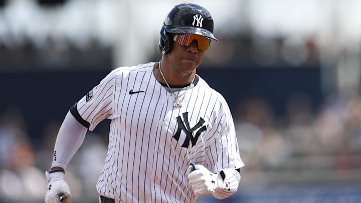 Mar 3, 2024; Tampa, Florida, USA; New York Yankees left fielder Juan Soto (22) runs the bases after hittting a solo home run against the Detroit Tigers in the first inning at George M. Steinbrenner Field. Mandatory Credit: Nathan Ray Seebeck-Imagn Images Mar 3, 2024; Tampa, Florida, USA; New York Yankees left fielder Juan Soto (22) runs the bases after hittting a solo home run against the Detroit Tigers in the first inning at George M. Steinbrenner Field. Mandatory Credit: Nathan Ray Seebeck-Imagn Images