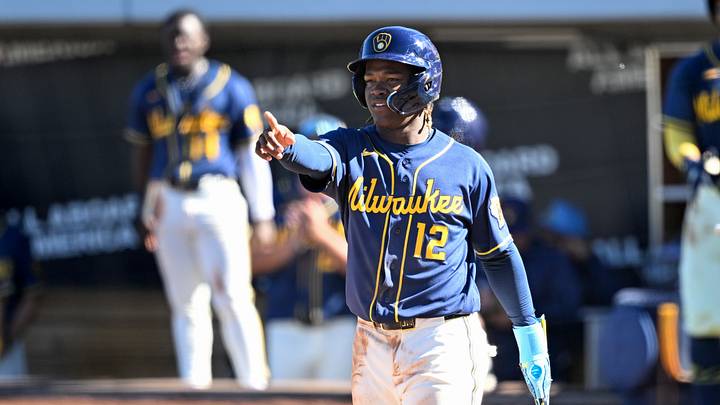 Spring Breakout - Seattle Mariners v Milwaukee Brewers