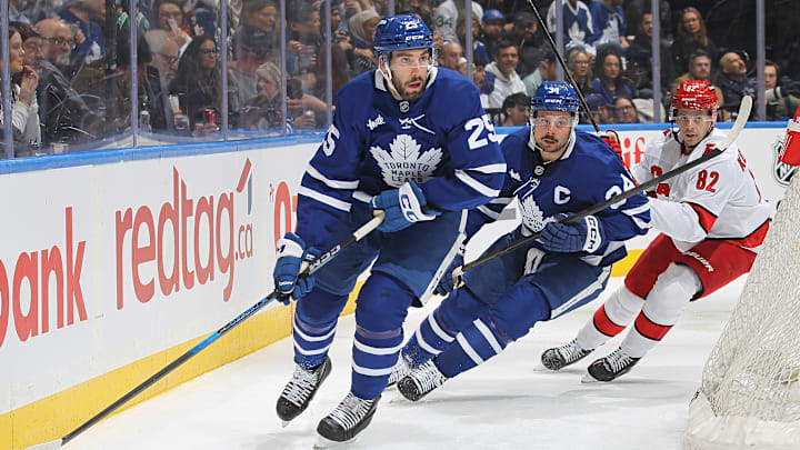 Carolina Hurricanes v Toronto Maple Leafs