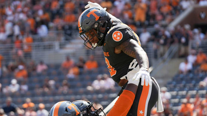 Tennessee running back DeSean Bishop (25) during a game between Tennessee and Chattanooga, Saturday, Aug. 31, 2024. Tennessee running back DeSean Bishop (25) during a game between Tennessee and Chattanooga, Saturday, Aug. 31, 2024.