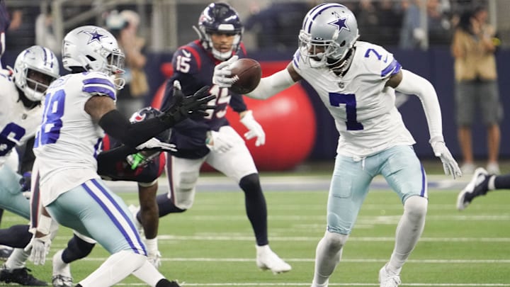 Dec 11, 2022; Arlington, Texas, USA; Dallas Cowboys cornerback Trevon Diggs (7) makes the fumble