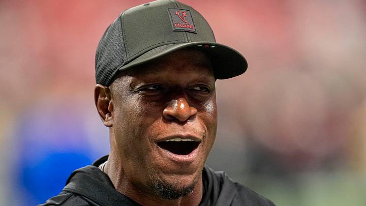 Atlanta Falcons head coach Raheem Morris