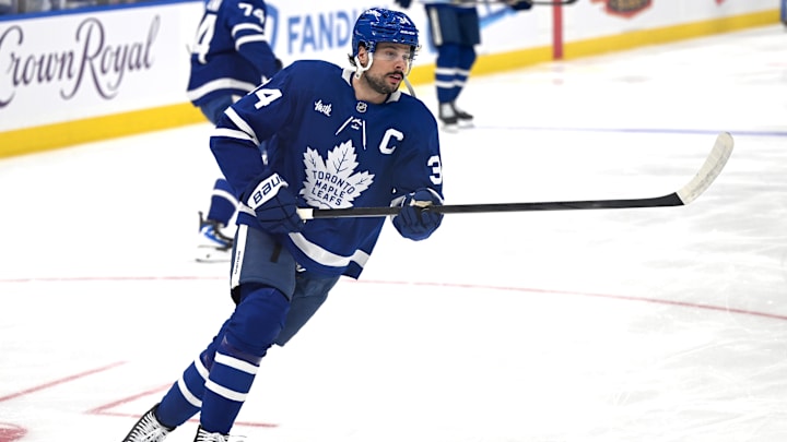 Jan 1, 2026; Toronto, Ontario, CAN; Toronto Maple Leafs forward Auston Matthews (34) warms up before playing the Winnipeg Jets at Scotiabank Arena. Mandatory Credit: Dan Hamilton-Imagn Images Jan 1, 2026; Toronto, Ontario, CAN; Toronto Maple Leafs forward Auston Matthews (34) warms up before playing the Winnipeg Jets at Scotiabank Arena. Mandatory Credit: Dan Hamilton-Imagn Images
