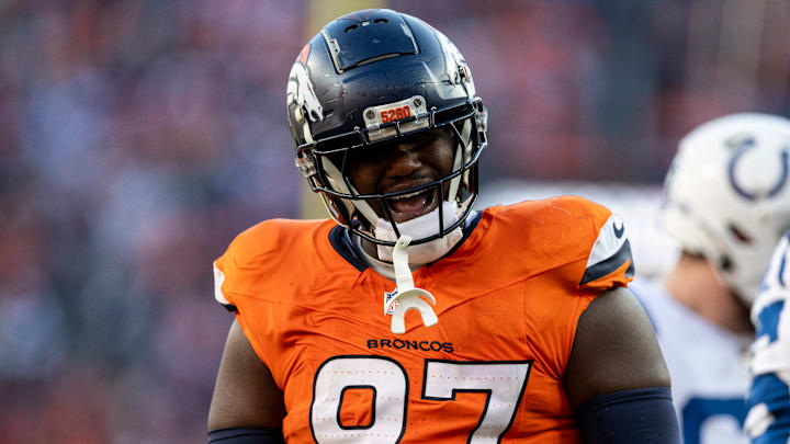 Denver Broncos, DL Malcolm Roach