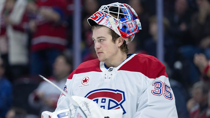 Jan 17, 2026; Ottawa, Ontario, CAN; Montreal Canadiens goalie Samuel Montembeault (35) looks up the ice during a break in the first period against the  Ottawa Senators at the Canadian Tire Centre. Mandatory Credit: Marc DesRosiers-IMAGN Images