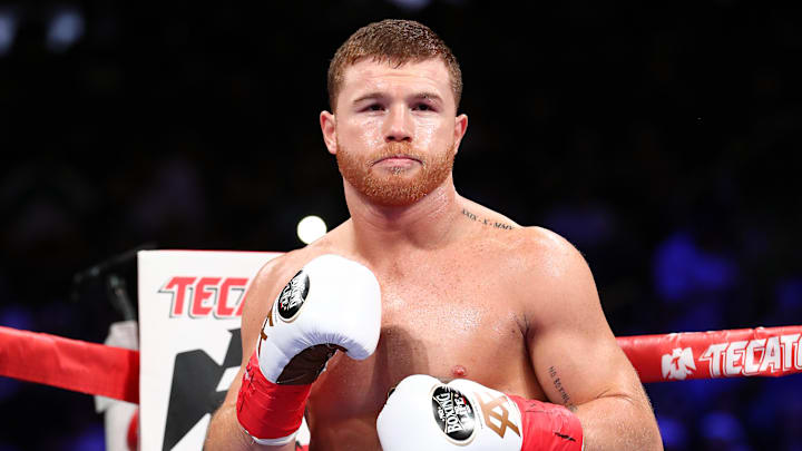 "Canelo" es el campeón indiscutible del peso Supermediano