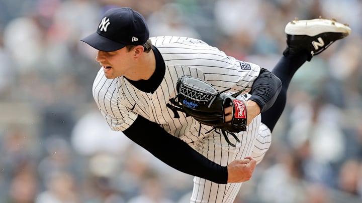 Atlanta Braves v New York Yankees