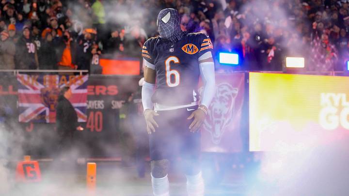 Chicago Bears cornerback Kyler Gordon (6) takes the field prior to an NFC Wild Card Round game against the Green Bay Packers at Soldier Field. Mandatory Credit: David Banks-Imagn Images Chicago Bears cornerback Kyler Gordon (6) takes the field prior to an NFC Wild Card Round game against the Green Bay Packers at Soldier Field. Mandatory Credit: David Banks-Imagn Images