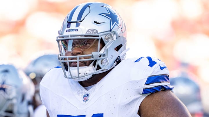 October 8, 2023; Santa Clara, California, USA; Dallas Cowboys guard Chuma Edoga (71) before the game against the San Francisco 49ers at Levi's Stadium. Mandatory Credit: Kyle Terada-Imagn Images