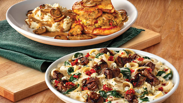 Olive Garden Brings Back 2 Fan Favorite Dishes!
