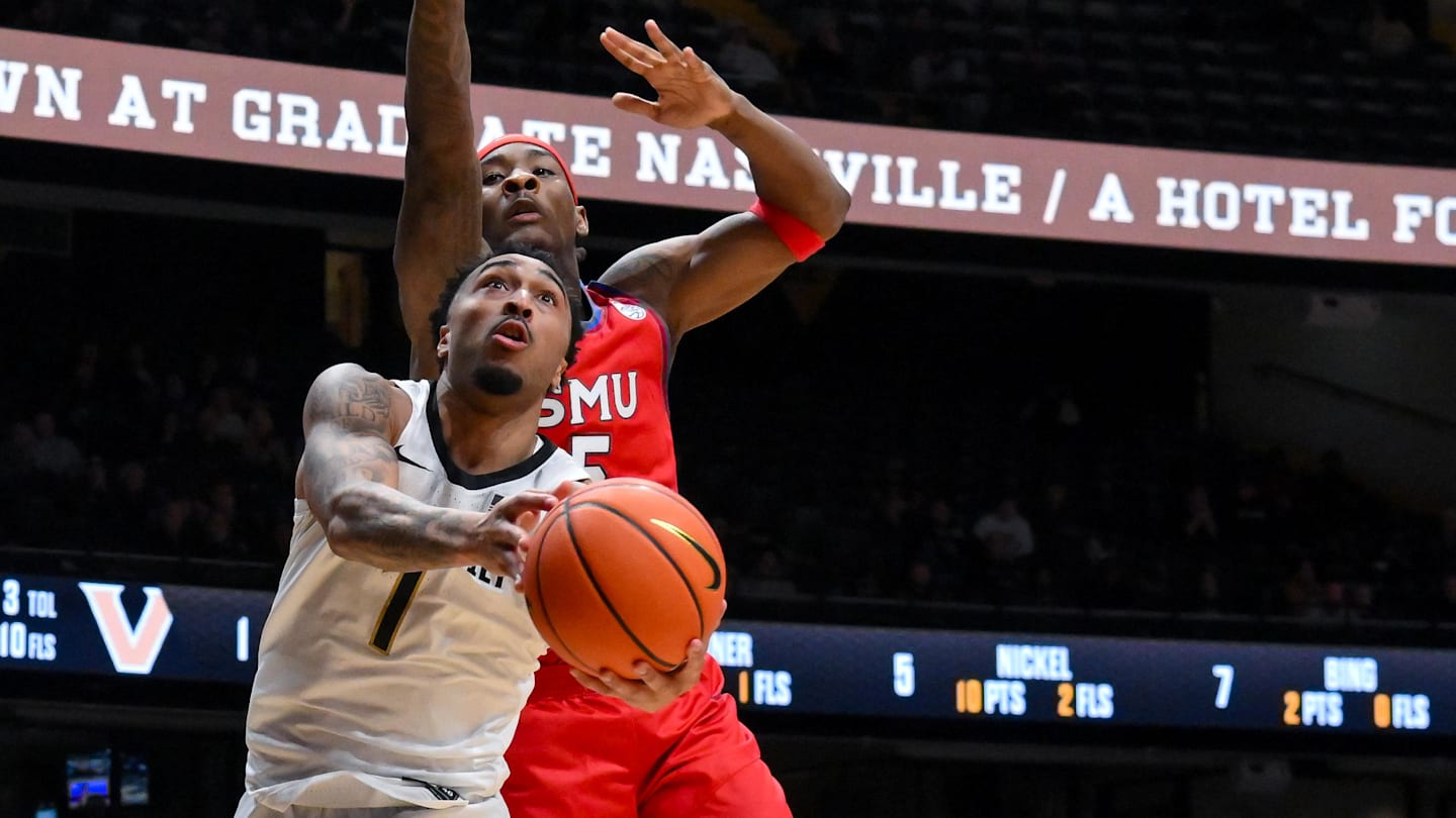 Mark Byington Updates Frankie Collins' Status After Wake Forest Absence