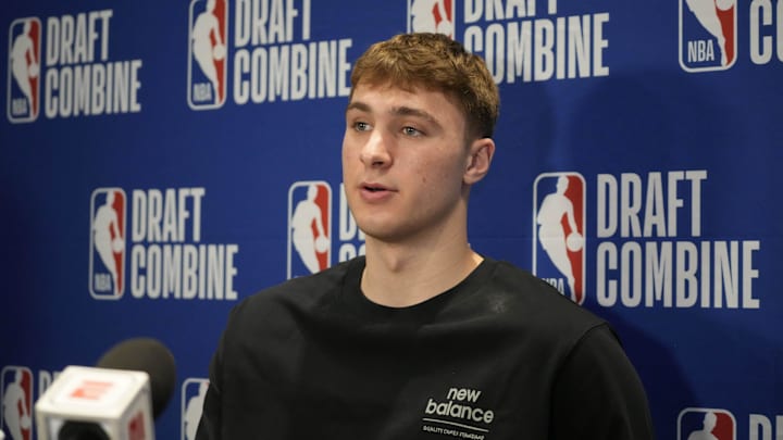 May 14, 2025; Chicago, Il, USA; Cooper Flagg talks to the media during the 2025 NBA Draft Combine at Marriott Marquis Chicago. Mandatory Credit: David Banks-Imagn Images May 14, 2025; Chicago, Il, USA; Cooper Flagg talks to the media during the 2025 NBA Draft Combine at Marriott Marquis Chicago. Mandatory Credit: David Banks-Imagn Images