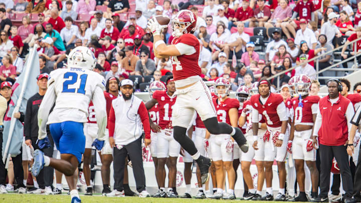 Alabama Tight End Marshall Pritchett catches a pass in the second half of the game against Eastern Illinois on November 22, 2025.