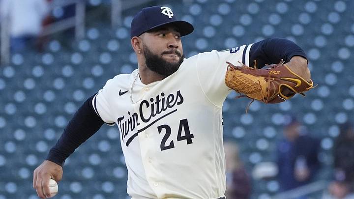 May 13, 2026; Minneapolis, Minnesota, USA; Minnesota Twins pitcher Simeon Woods Richardson (24) throws to the Miami Marlins in the first inning at Target Field. Mandatory Credit: Bruce Kluckhohn-Imagn Images
