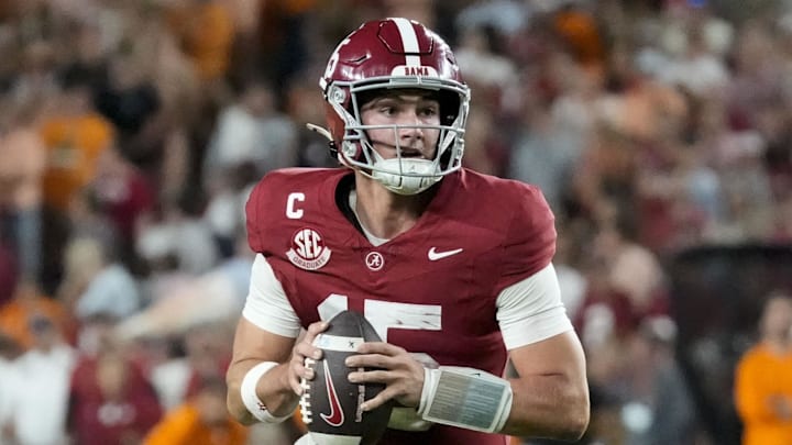 Alabama Crimson Tide quarterback Ty Simpson