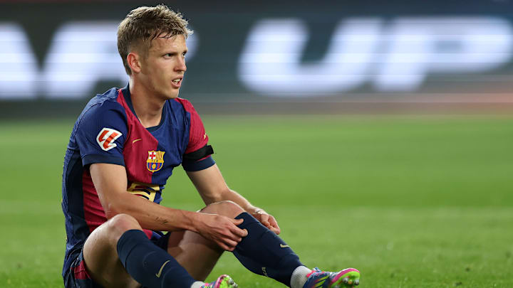 La temporada de Dani Olmo con el FC Barcelona ha sido cuanto menos polémica