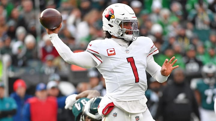 Dec 31, 2023; Philadelphia, Pennsylvania, USA; Arizona Cardinals quarterback Kyler Murray (1) throws
