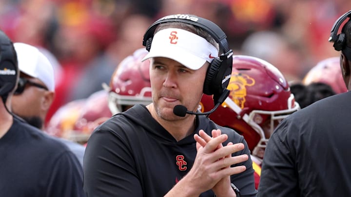 Nov 18, 2023; Los Angeles, California, USA; USC Trojans head coach Lincoln Riley during the first quarter at United Airlines Field at Los Angeles Memorial Coliseum. Mandatory Credit: Jason Parkhurst-Imagn Images