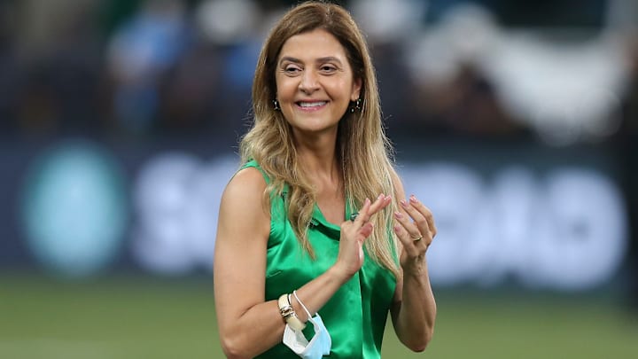 Presidente do Palmeiras, Leila Pereira é uma das envolvidas na negociação