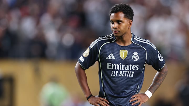Rodrygo préfère attendre la fin de l’été avant de prendre une décision. 