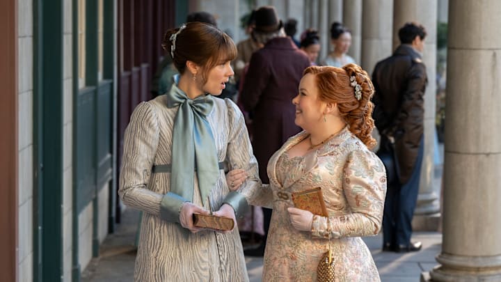 Bridgerton. (L to R) Claudia Jessie as Eloise Bridgerton, Nicola Coughlan as Penelope Featherington in episode 404 of Bridgerton. Cr. Liam Daniel/Netflix © 2025
