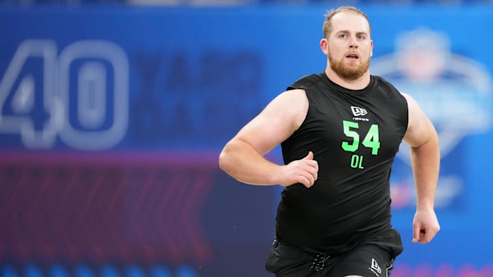 Mar 1, 2026; Indianapolis, IN, USA; Washington offensive lineman Carver Willis (OL54) during the NFL Scouting Combine at Lucas Oil Stadium. Mandatory Credit: Kirby Lee-Imagn Images