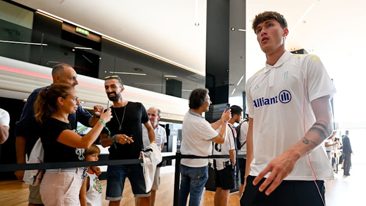 Juventus Next Gen graduate Nicolo Savona is on the brink of joining Nottingham Forest