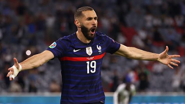 Benzema se despediu da França em maus termos, mais uma vez