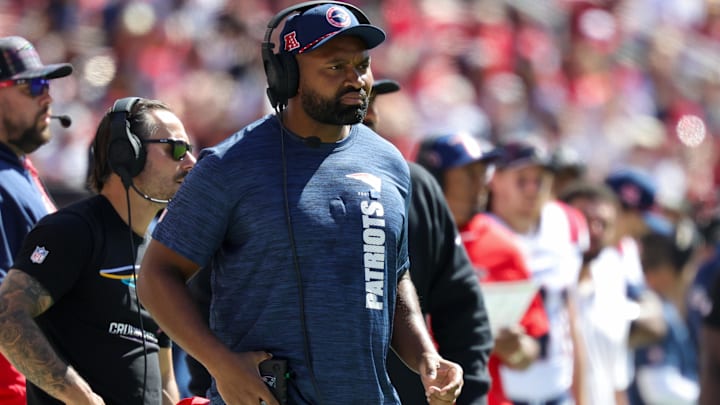 New England Patriots head coach Jerod Mayo looks on during the first quarter against the San Francisco 49ers at Levi's Stadium.