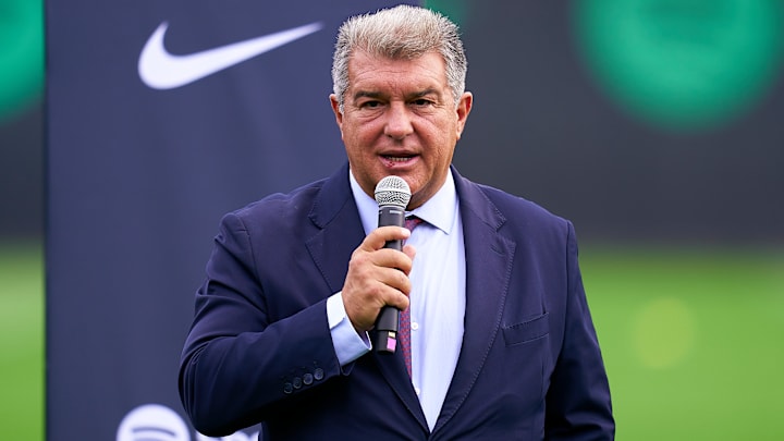 Joan Laporta a trouvé un accord avec un milieu défensif.