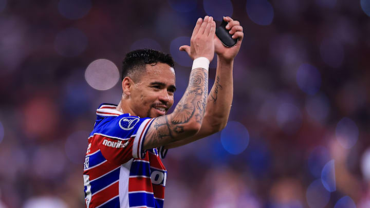 O meia vem sendo um dos amuletos do Leão na competição