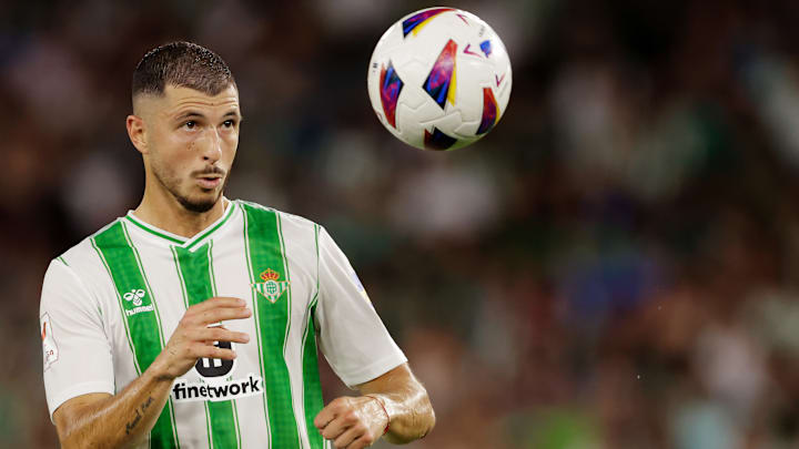 Guido Rodriguez pourrait finalement rester au Betis cette saison. Guido Rodriguez pourrait finalement rester au Betis cette saison.