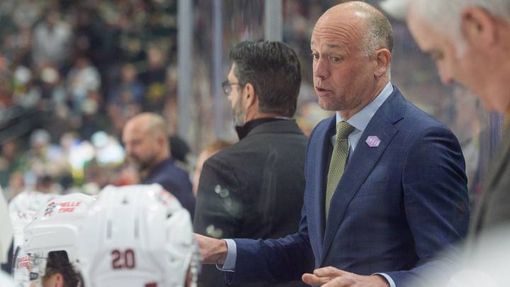 Mar 19, 2026; Saint Paul, Minnesota, USA; Chicago Blackhawks head coach Jeff Blashill talks with Chicago Blackhawks center Ryan Greene (20) during the third period against the Minnesota Wild at Grand Casino Arena. Mandatory Credit: Matt Blewett-Imagn Images