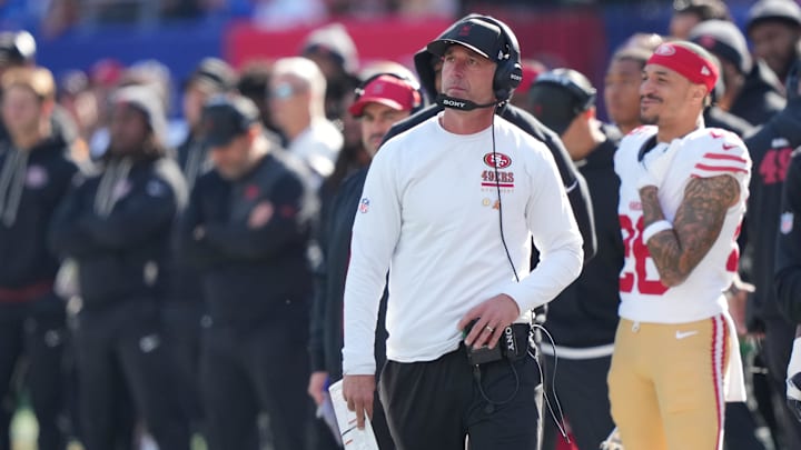 Nov 2, 2025; East Rutherford, New Jersey, USA; San Francisco 49ers head coach Kyle Shanahan looks on from the sidelines against the New York Giants during the first half at MetLife Stadium. Mandatory Credit: Robert Deutsch-Imagn Images Nov 2, 2025; East Rutherford, New Jersey, USA; San Francisco 49ers head coach Kyle Shanahan looks on from the sidelines against the New York Giants during the first half at MetLife Stadium. Mandatory Credit: Robert Deutsch-Imagn Images