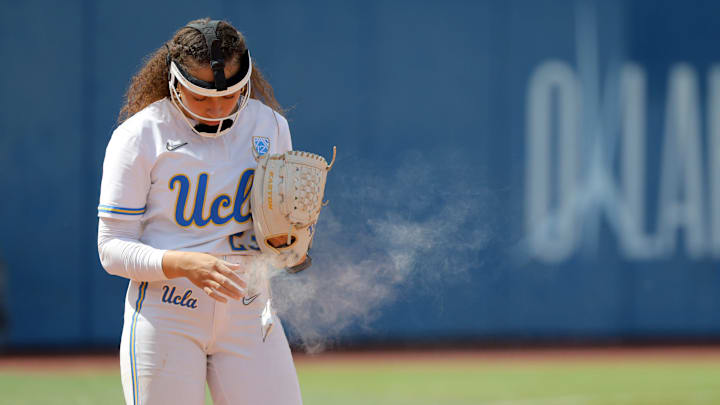 UCLA's Taylor Tinsley (23) gets ready to pitch during a Women's College World Series softball game between the University of Oklahoma Sooners (OU) and the UCLA Bruins at Devon Park in Oklahoma City, Saturday, June 1, 2024. Oklahoma won 1-0.