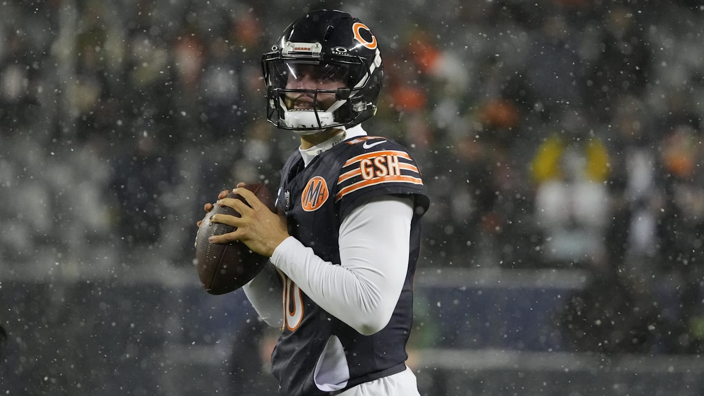 Former Packers Coach Has One Word for Caleb Williams' Miraculous Comebacks